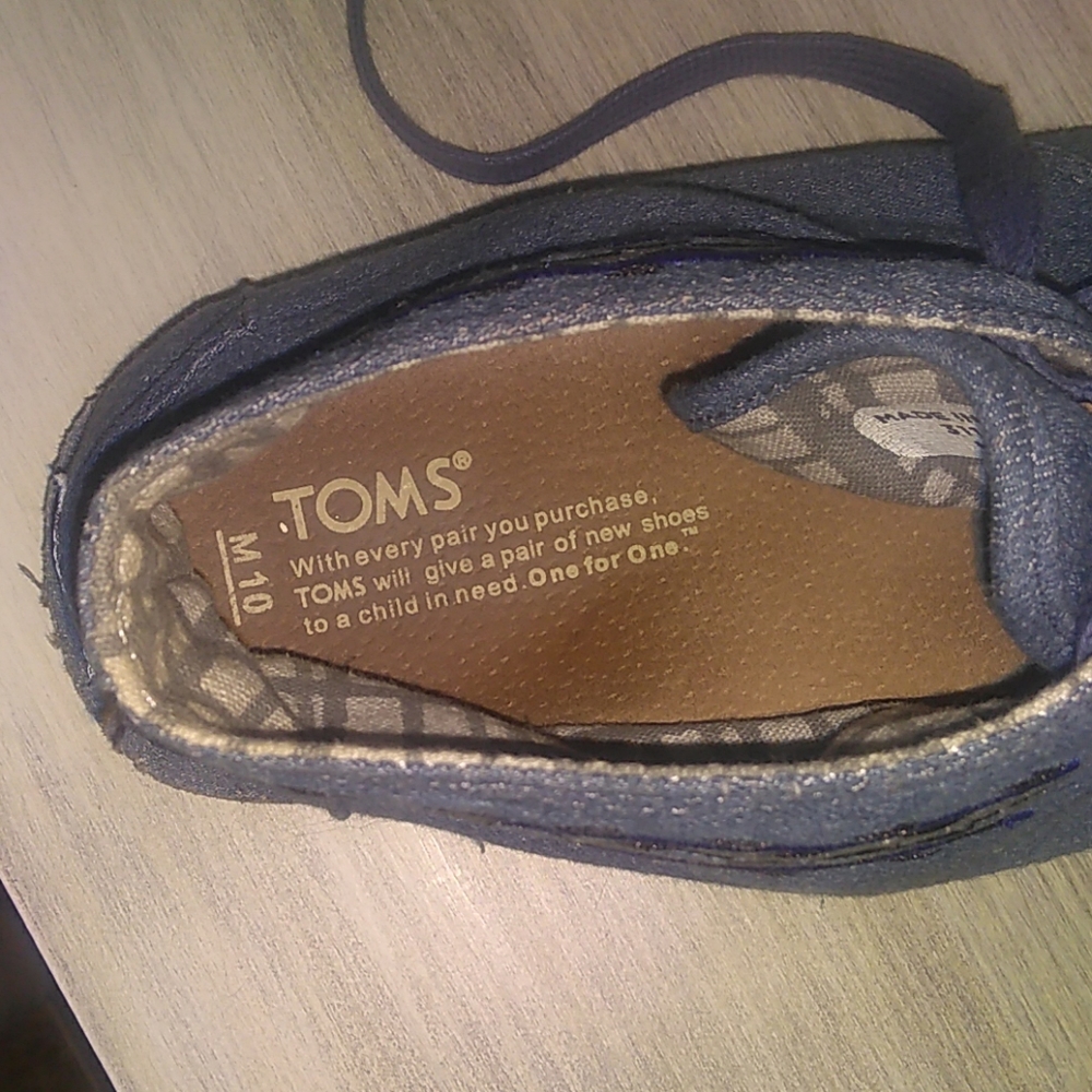 Shoes - Picture 6 of 6